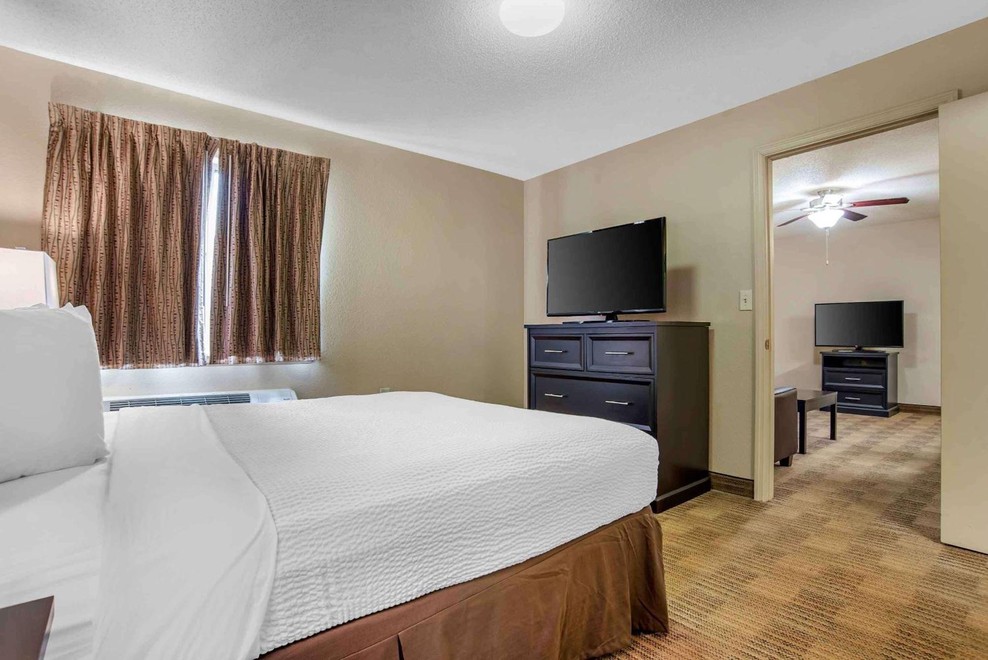 Extended Stay America Suites - Cleveland - Middleburg Heights Extérieur photo
